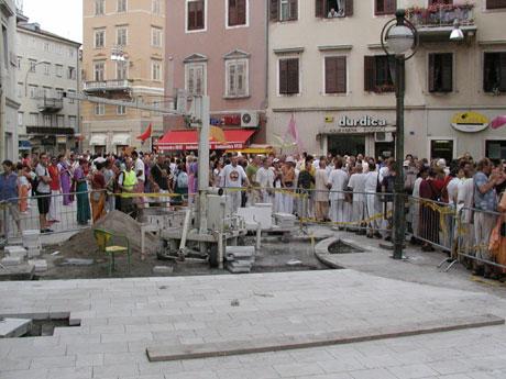 Ratha-yatra 2005 60