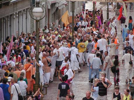 Ratha-yatra 2005 76