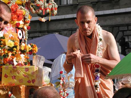 Ratha-yatra 2005 87