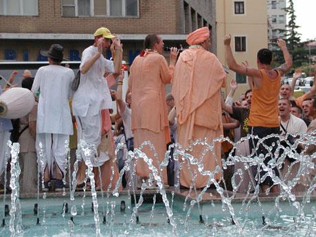 Ratha-yatra 2005 93