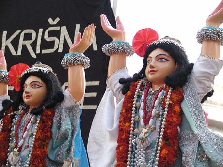 Ratha-yatra 2005 103