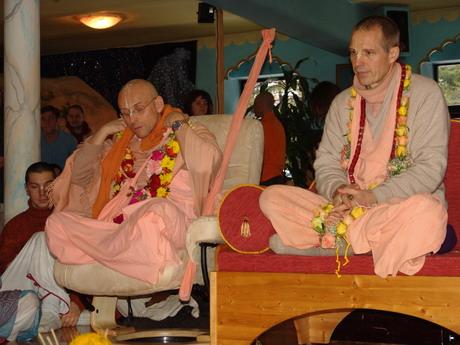 SNS Vyasa Puja 2006 15
