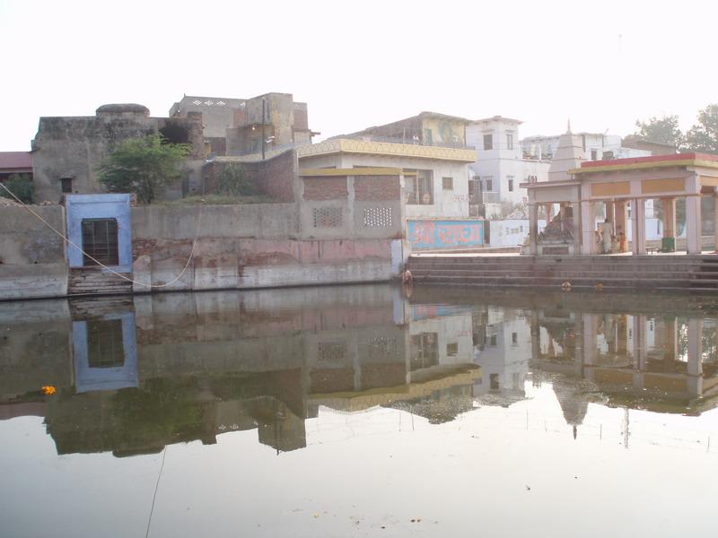 Radha Kund & Syama Kund 40