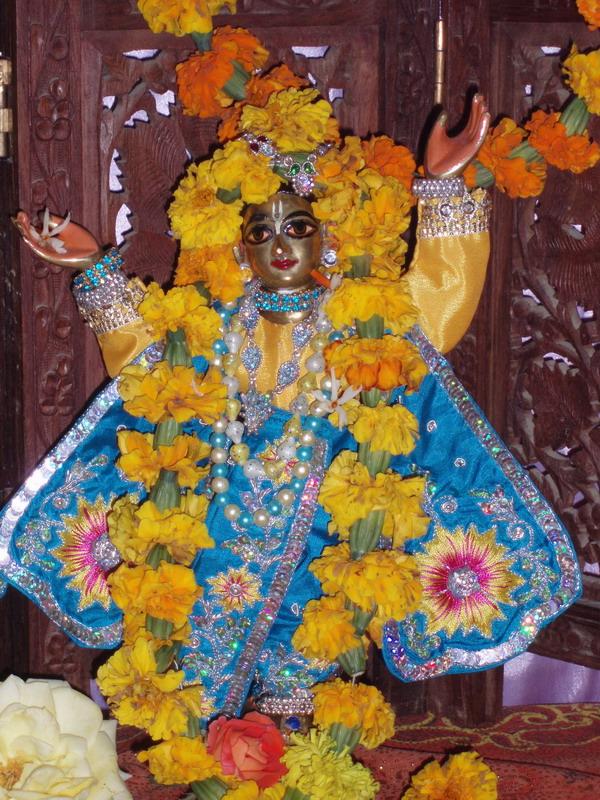 Govardhana Retreat 2006 1