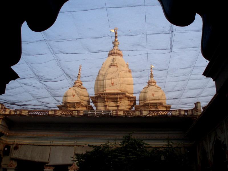 12 Vrindavan Krsna Balaram Mandir