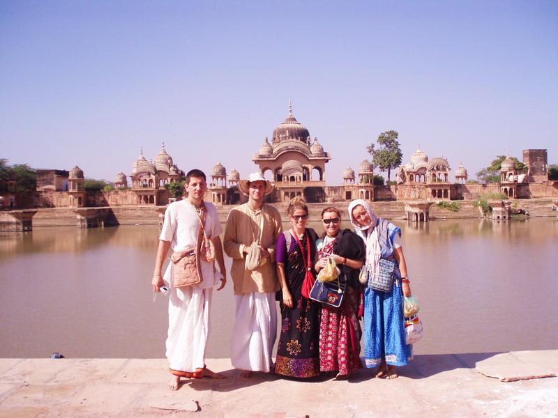 51 Vrindavan Kusum Sarovar