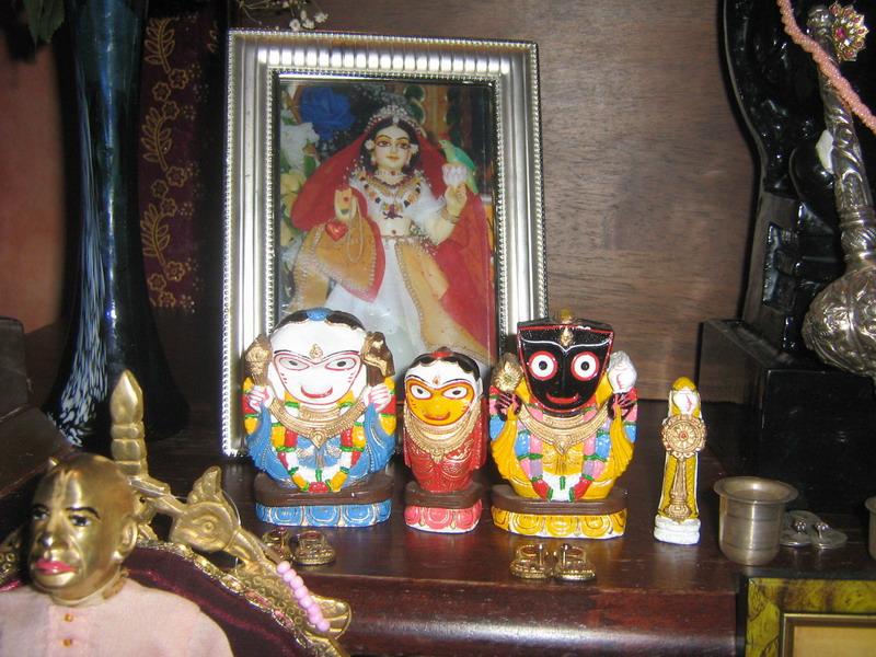 Split - SF HH Bir Krsna Goswami 44