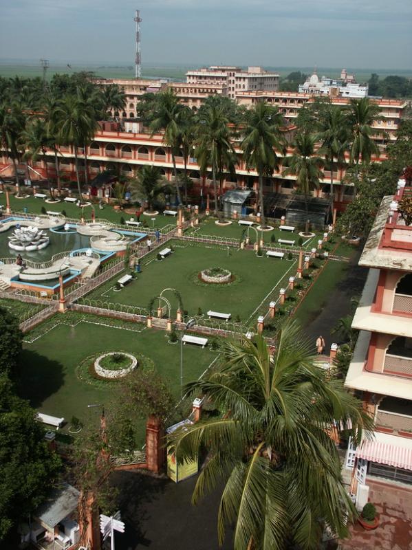 Mayapur, razno, 2/2007 43