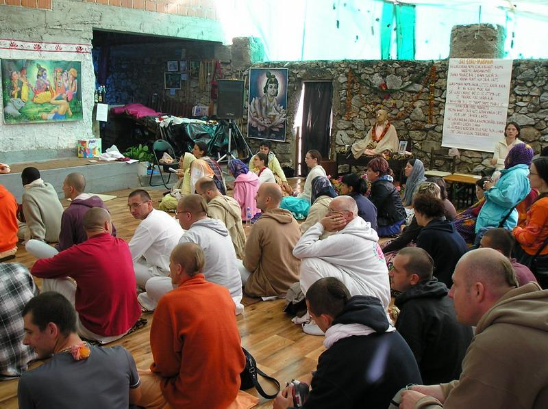 z (1)- u temple roomu