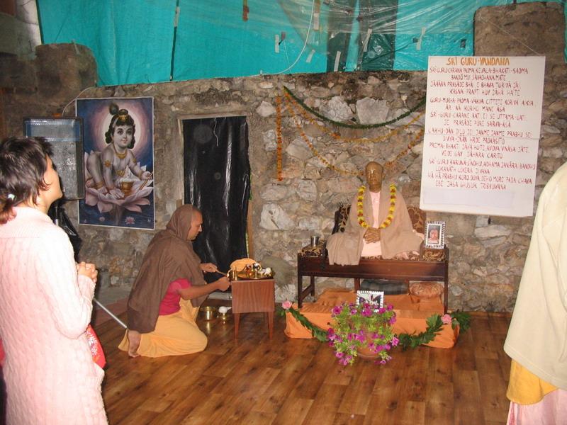 Ÿ (2)- obo§avanje Prabhupada