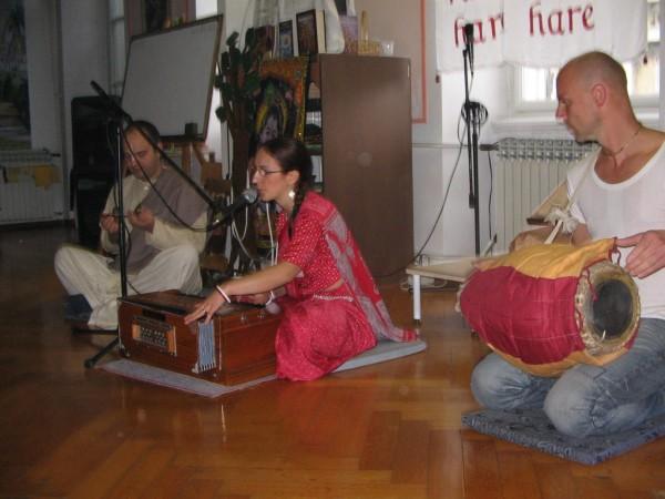 Harinam i proslava brda Govardhan 49