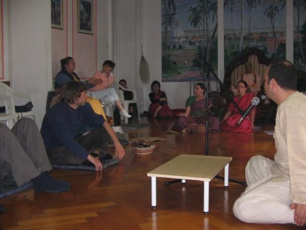 Harinam i proslava brda Govardhan 52