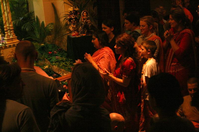 Nityananda Trayodasi ZG 2008 22