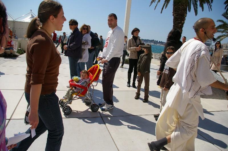 Split - Hodajući harinam 29.3.2008. 2