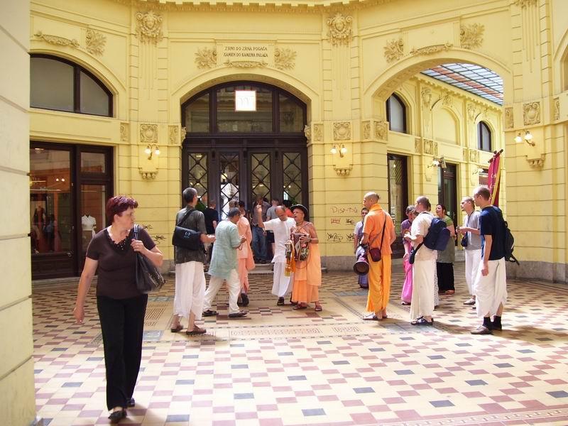 Harinamu sa Mahavisnu Swamijem 60