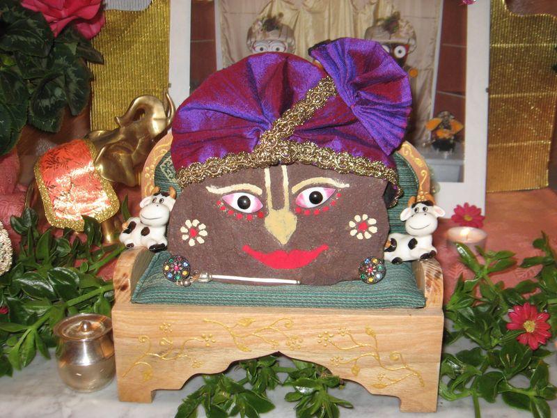 govardhana puja_pula (51) 10-30-2008