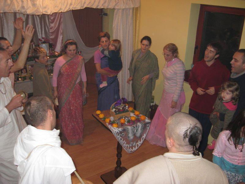 govardhana puja_pula (60) 10-30-2008