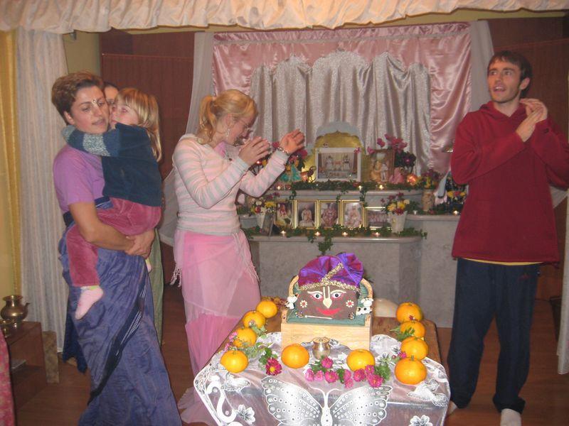 govardhana puja_pula (71) 10-30-2008