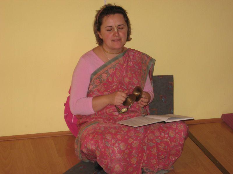 govardhana puja_pula (8) 10-30-2008