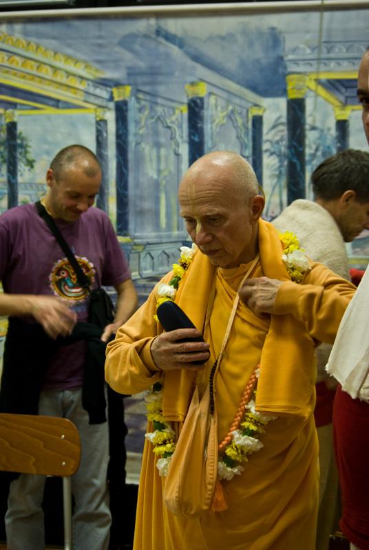 Pula - Javni program s NjS Krsna Ksetra Prabuom i HH Candramali Swamiem 33