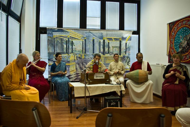 Pula - Javni program s NjS Krsna Ksetra Prabuom i HH Candramali Swamiem 24