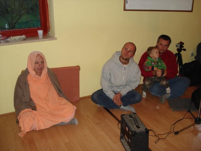 Govardhana Puja, Go Puja 7