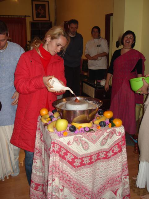 Govardhana Puja, Go Puja 23