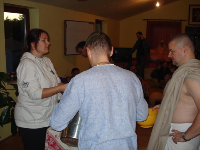 Govardhana Puja, Go Puja 24