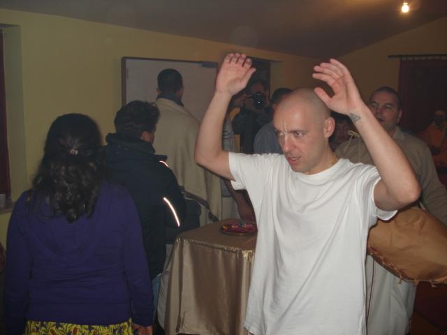 Govardhana Puja, Go Puja 42