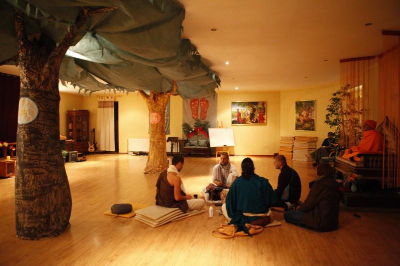 HH Sacinandana Swami's Vyasa Puja- Zagreb 2011. 51