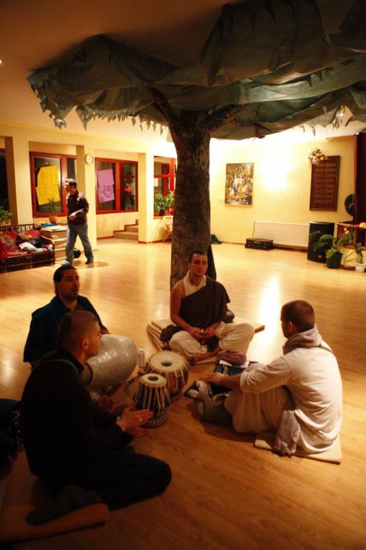 HH Sacinandana Swami's Vyasa Puja- Zagreb 2011. 55
